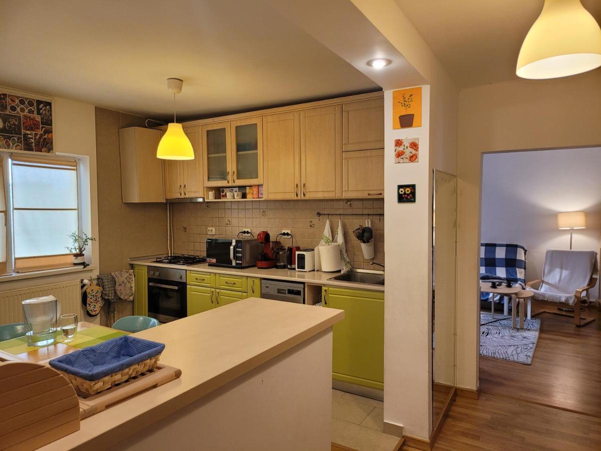 Family Friendly With Kids Room, Quiet And Peaceful Boekarest Buitenkant foto