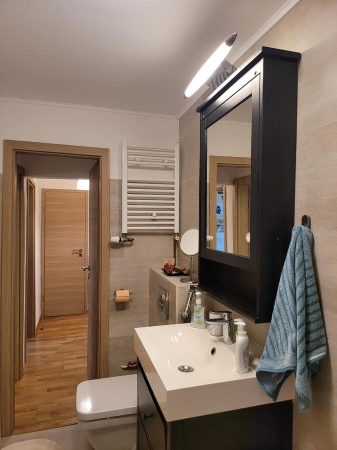 Family Friendly With Kids Room, Quiet And Peaceful Boekarest Buitenkant foto