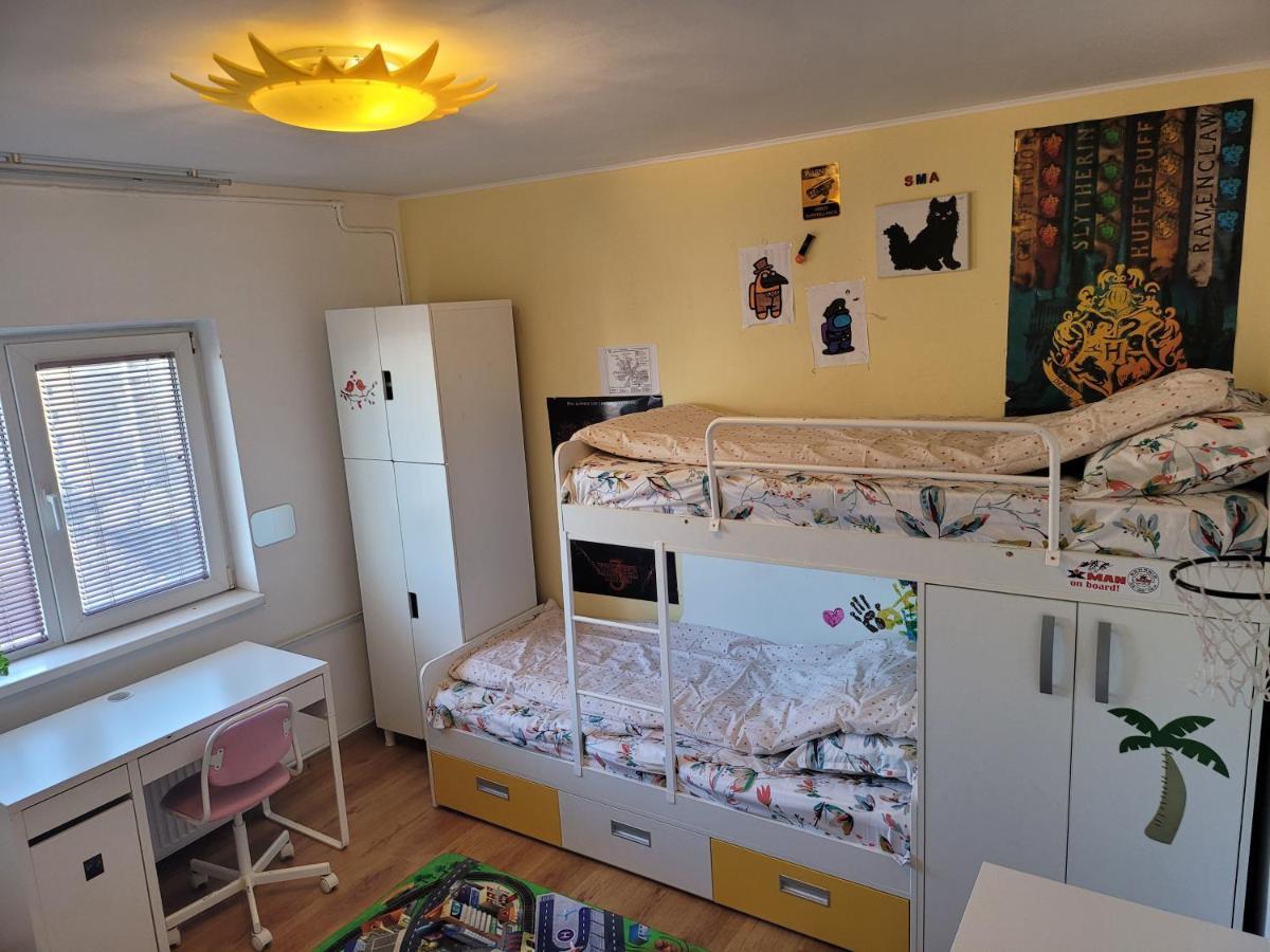 Family Friendly With Kids Room, Quiet And Peaceful Boekarest Buitenkant foto