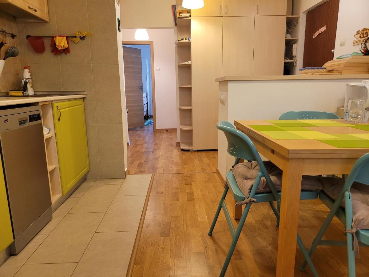 Family Friendly With Kids Room, Quiet And Peaceful Boekarest Buitenkant foto