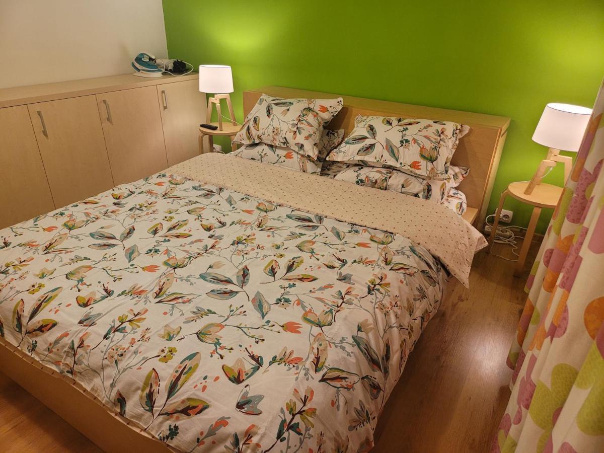 Family Friendly With Kids Room, Quiet And Peaceful Boekarest Buitenkant foto